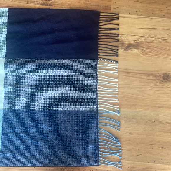 Blue Plaid Scarf - Excellent Condition. Washed but Never Warn. - Picture 3 of 5